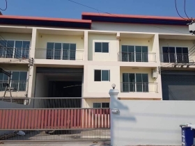 ขาย / ให้เช่า โกดัง  โรงงาน+ออฟฟิศ ซอยฟอร์เลิฟ