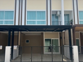 ให้เช่าทาว์นโฮมตกแต่งพร้อมอยู่ หมู่บ้านเอซเซน ปิ่นเกล้า-ศาลายา